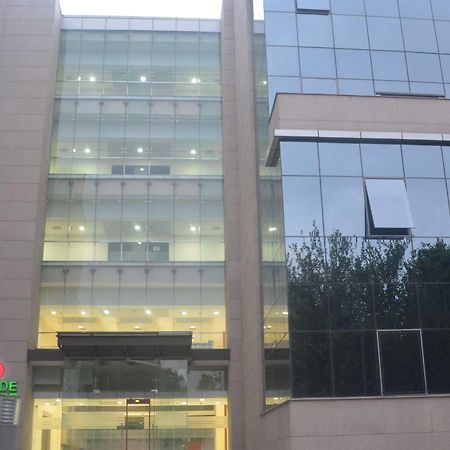 Trinity Corporate Udyog Vihar Hotel Gurgaon Exterior photo